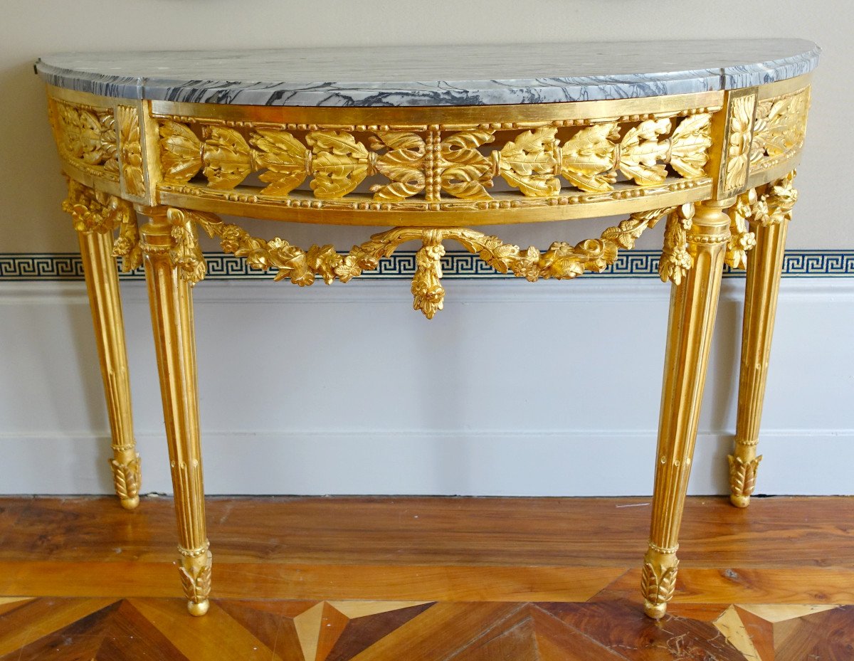 Louis XVI Gold Leaf Gilt Half-moon Shaped Console, Late 18th Century Circa 1780