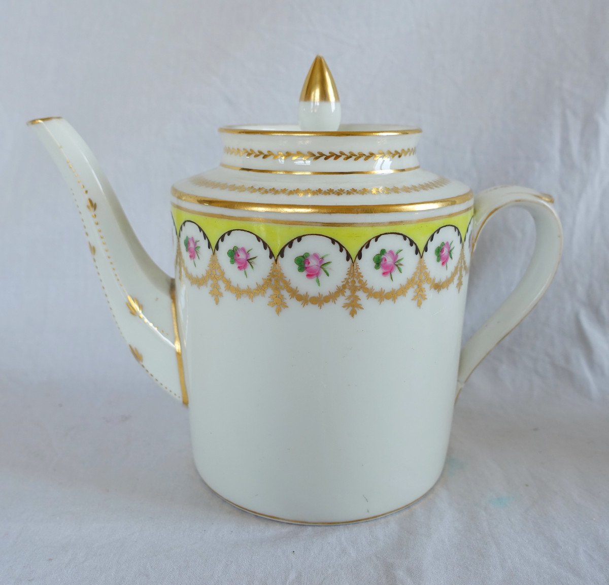 Manufacture Nast - Gold-plated Paris Porcelain Teapot Jug - Empire Period - Signed