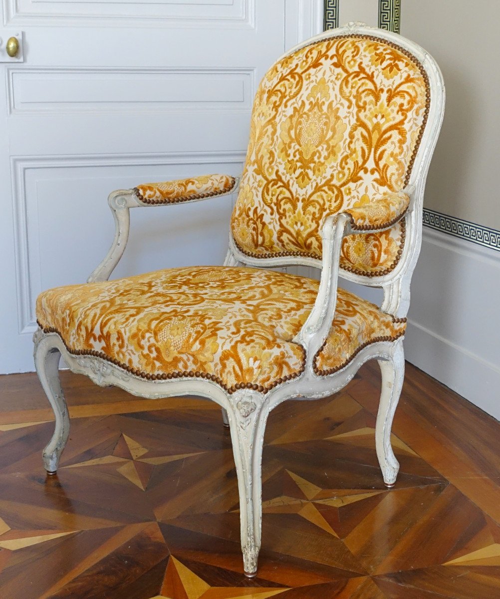   Louis XV Period Armchair, Crushed Velvet-photo-2