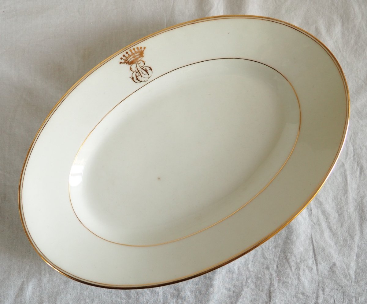 Porcelain Dinner Set For 12 People - Crown Of Count-photo-4