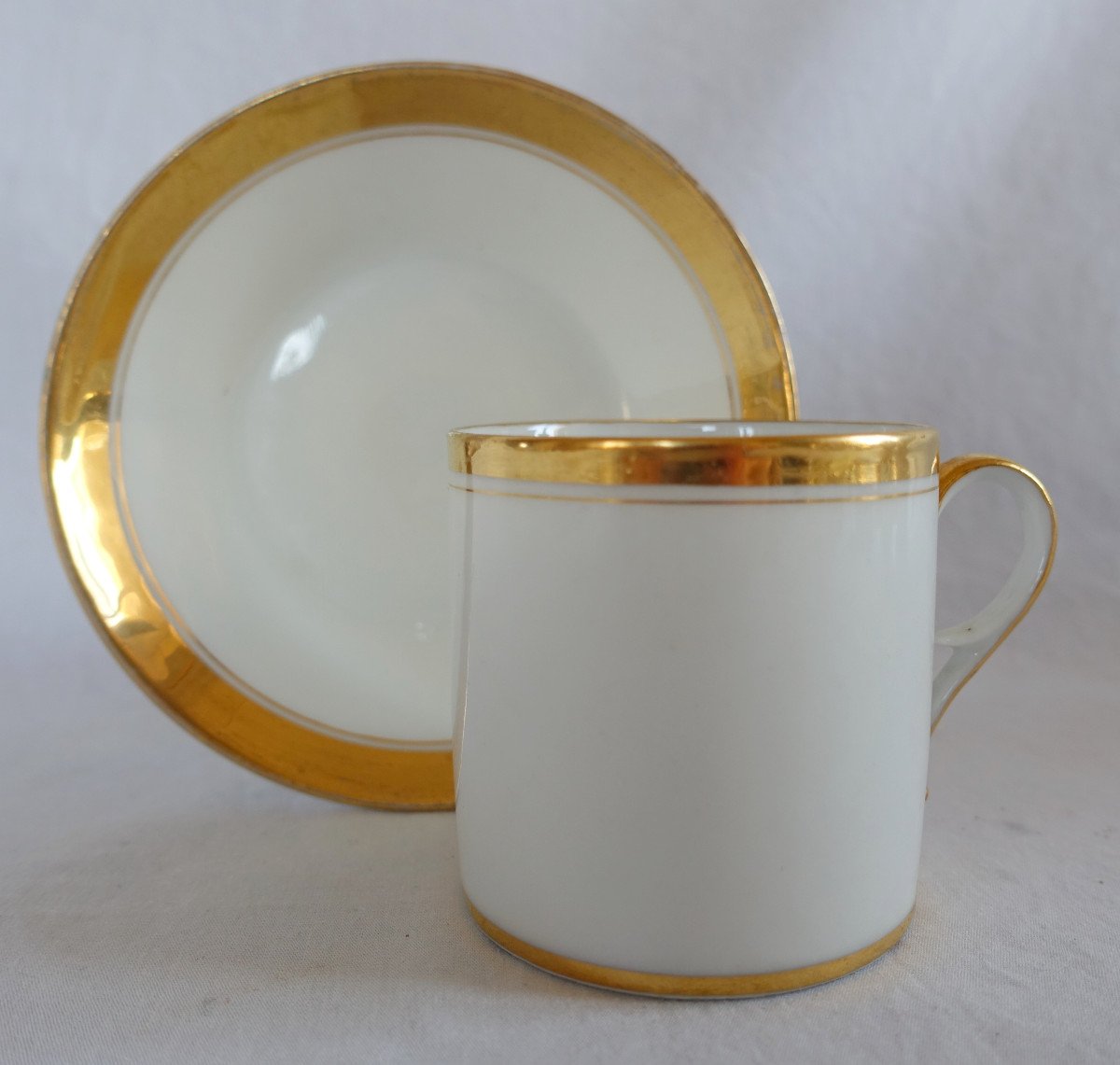 Manufacture Halley - Empire Coffee Cup Litron Shape In White And Gold Porcelain - Before 1811