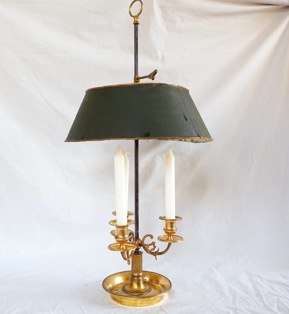   Louis XVI Style Gilded And Chiseled Bronze Bouillotte Lamp, Early 19th Century