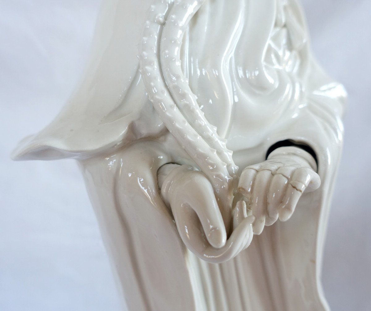 Guanyin Statue 60cm In White Chinese Porcelain - Chinoiserie Decor / Chinese Cabinet-photo-2