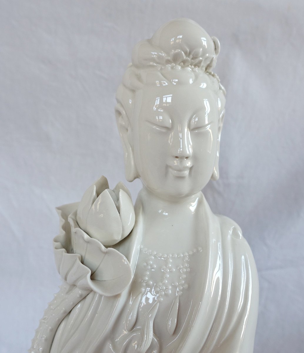 Guanyin Statue 60cm In White Chinese Porcelain - Chinoiserie Decor / Chinese Cabinet-photo-3