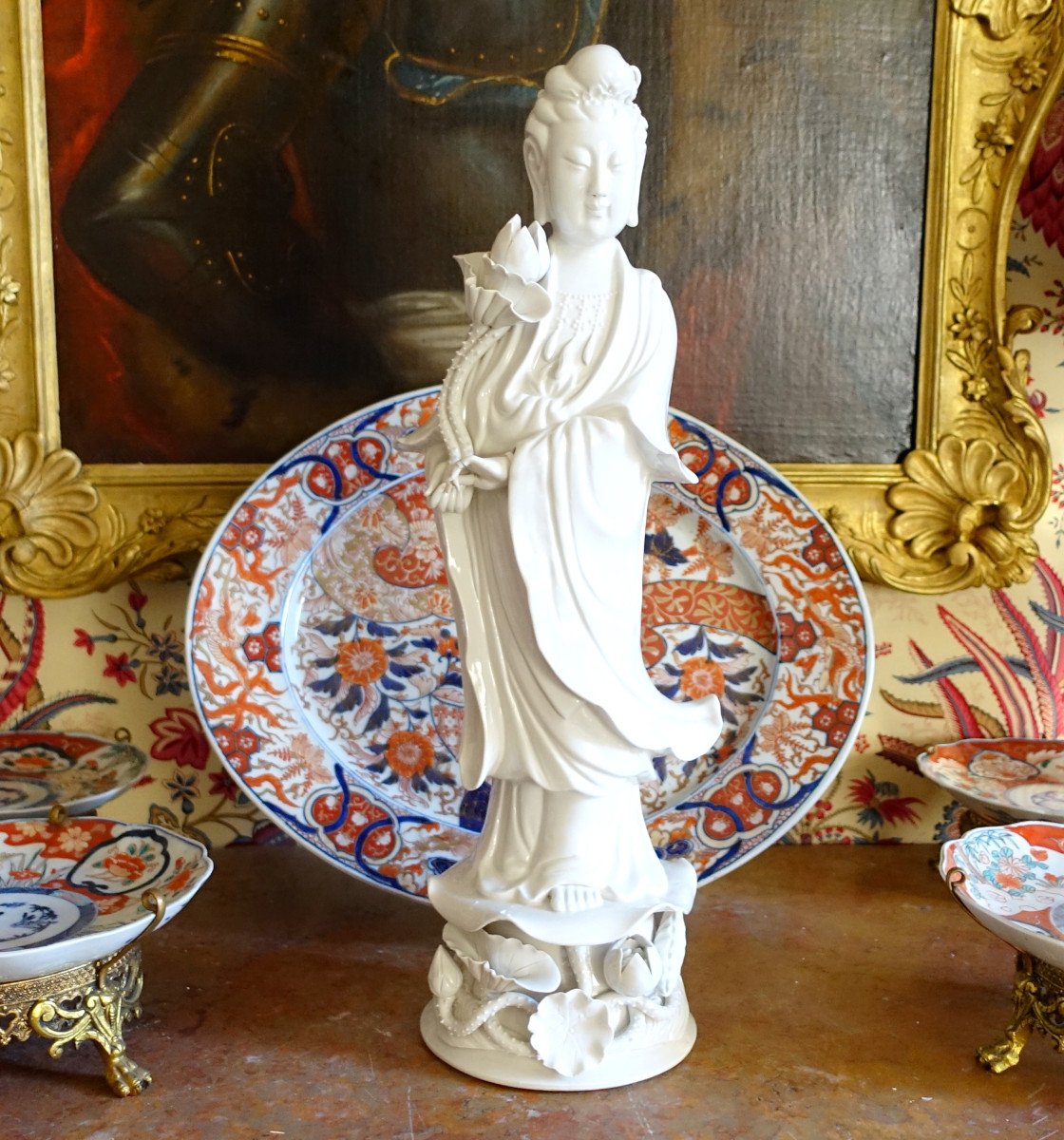 Guanyin Statue 60cm In White Chinese Porcelain - Chinoiserie Decor / Chinese Cabinet