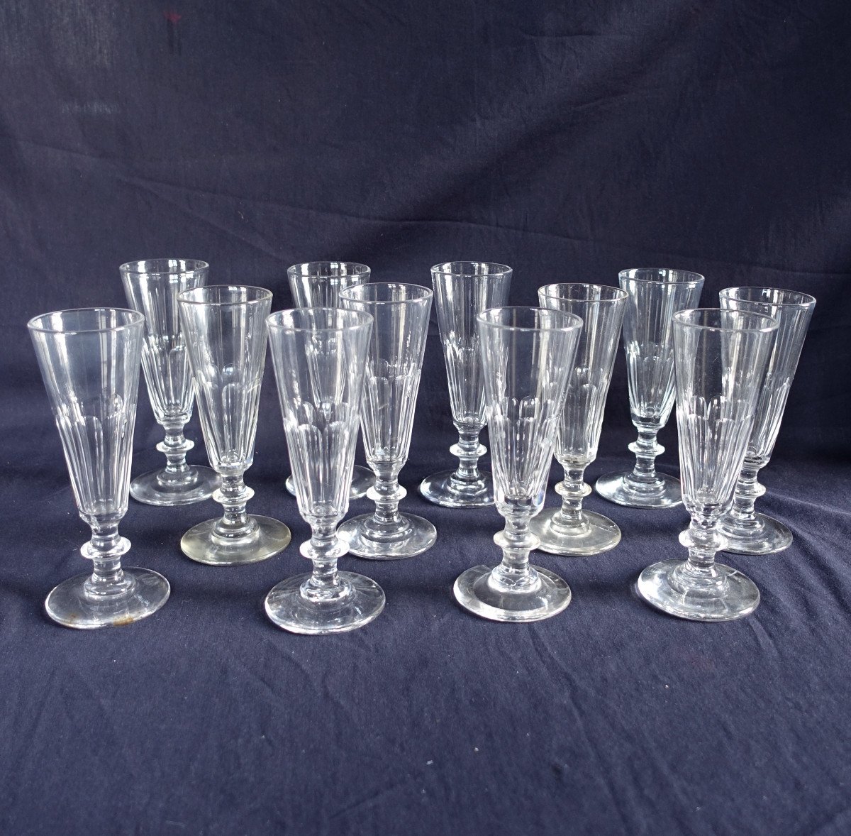 St Louis & Baccarat 12 Crystal Champagne Flutes Caton Model