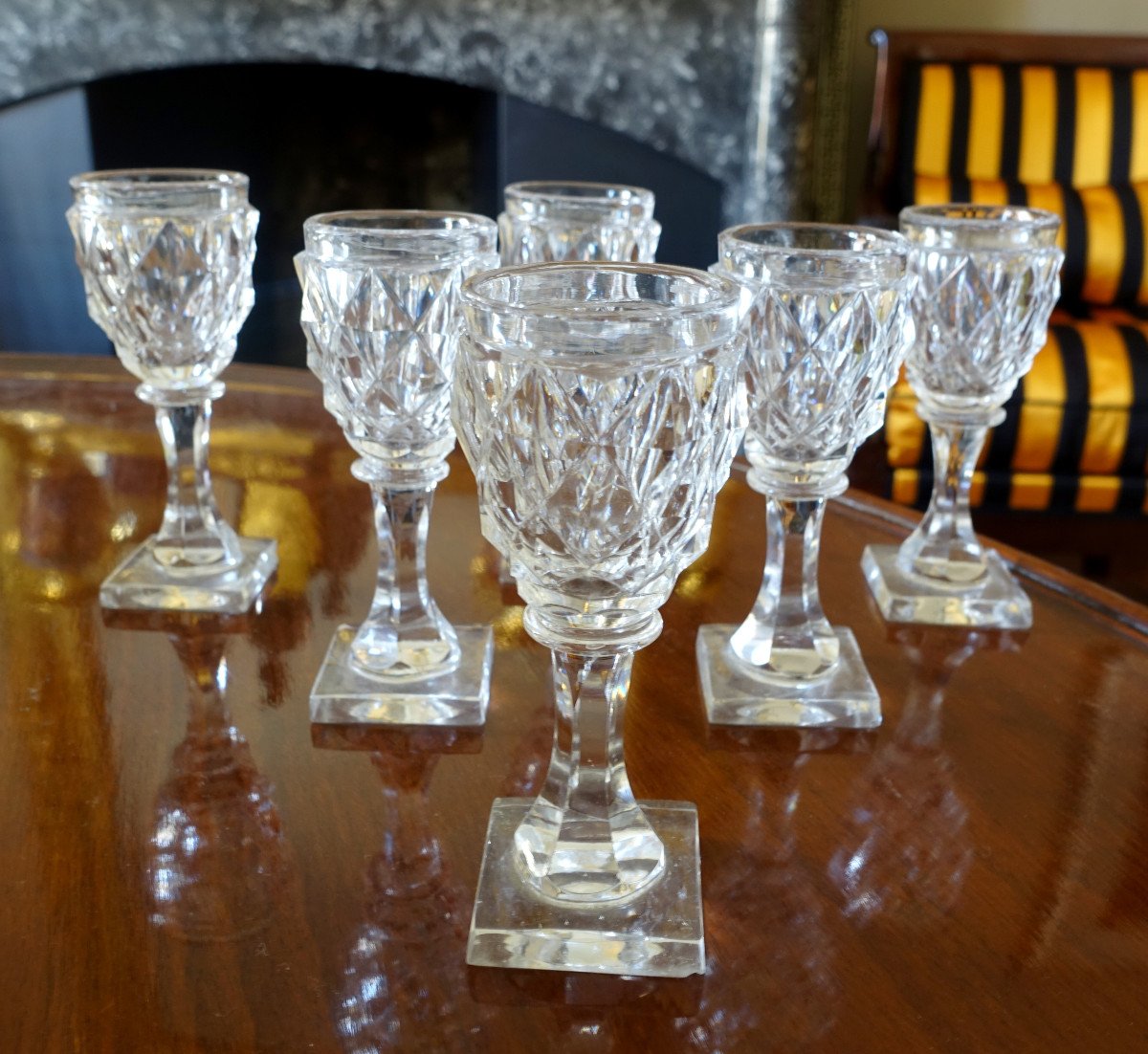 Le Creusot - Set Of 6 Cut Crystal Liqueur Glasses - Empire Restoration Period-photo-3