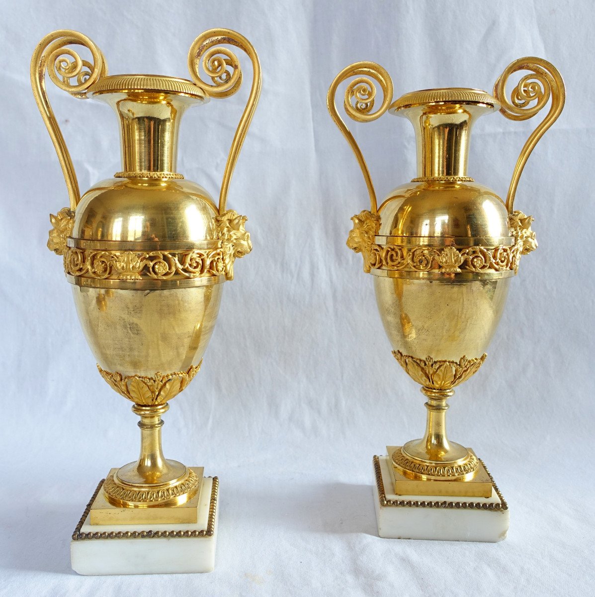 Claude Galle (attributed To) Pair Of Directoire Period Ormolu Cassolettes-photo-2