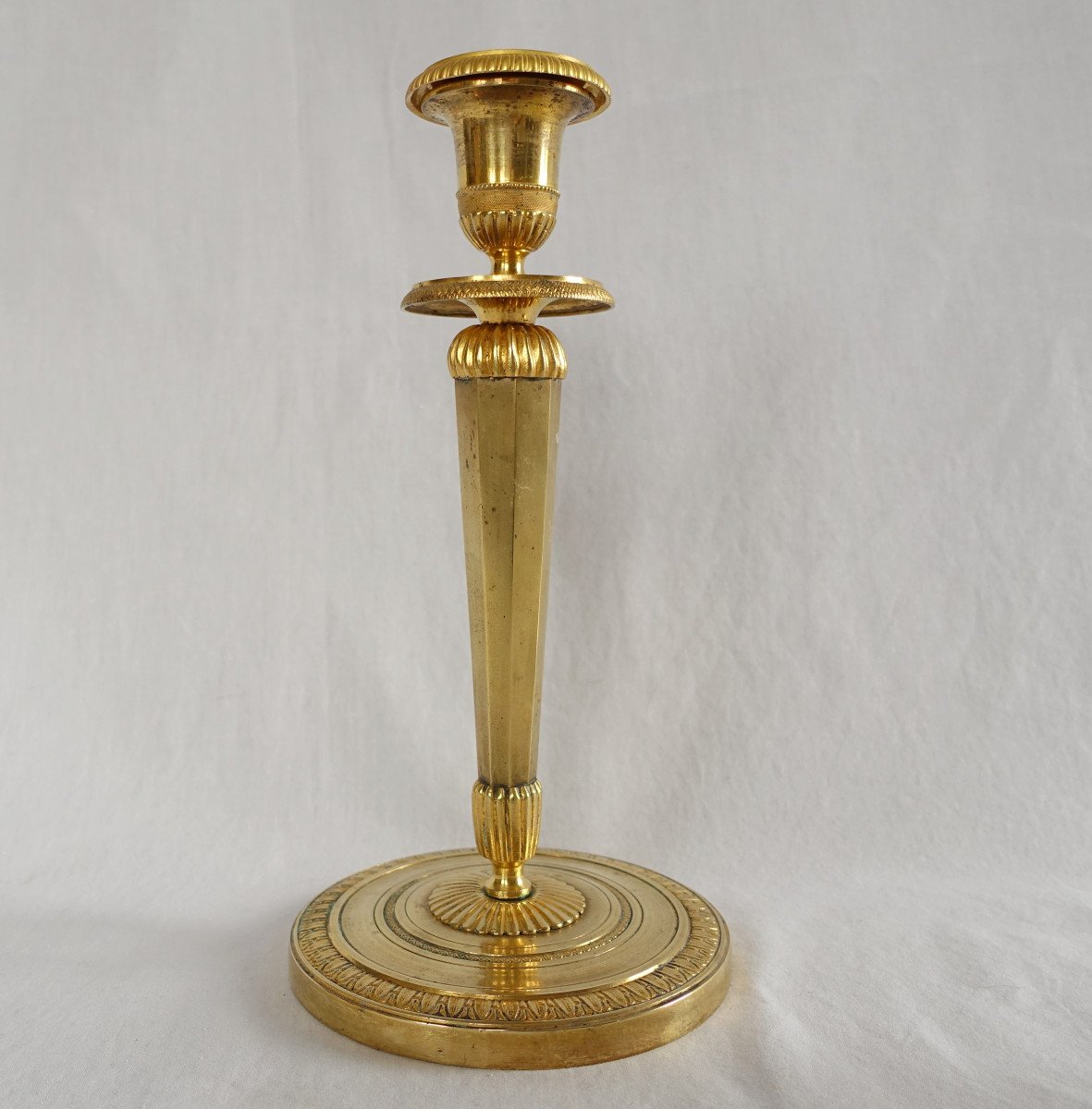 Ravrio - Pair Of Empire Candlesticks In Mercury-gilt Bronze, Early 19th Century-photo-1