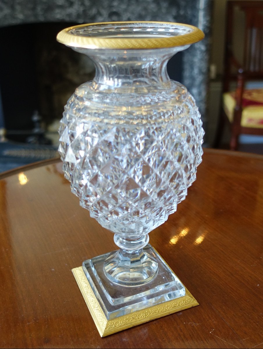 Le Creusot : Vase d'époque Charles X En Cristal Taillé, Monture En Bronze Doré Au Mercure-photo-3