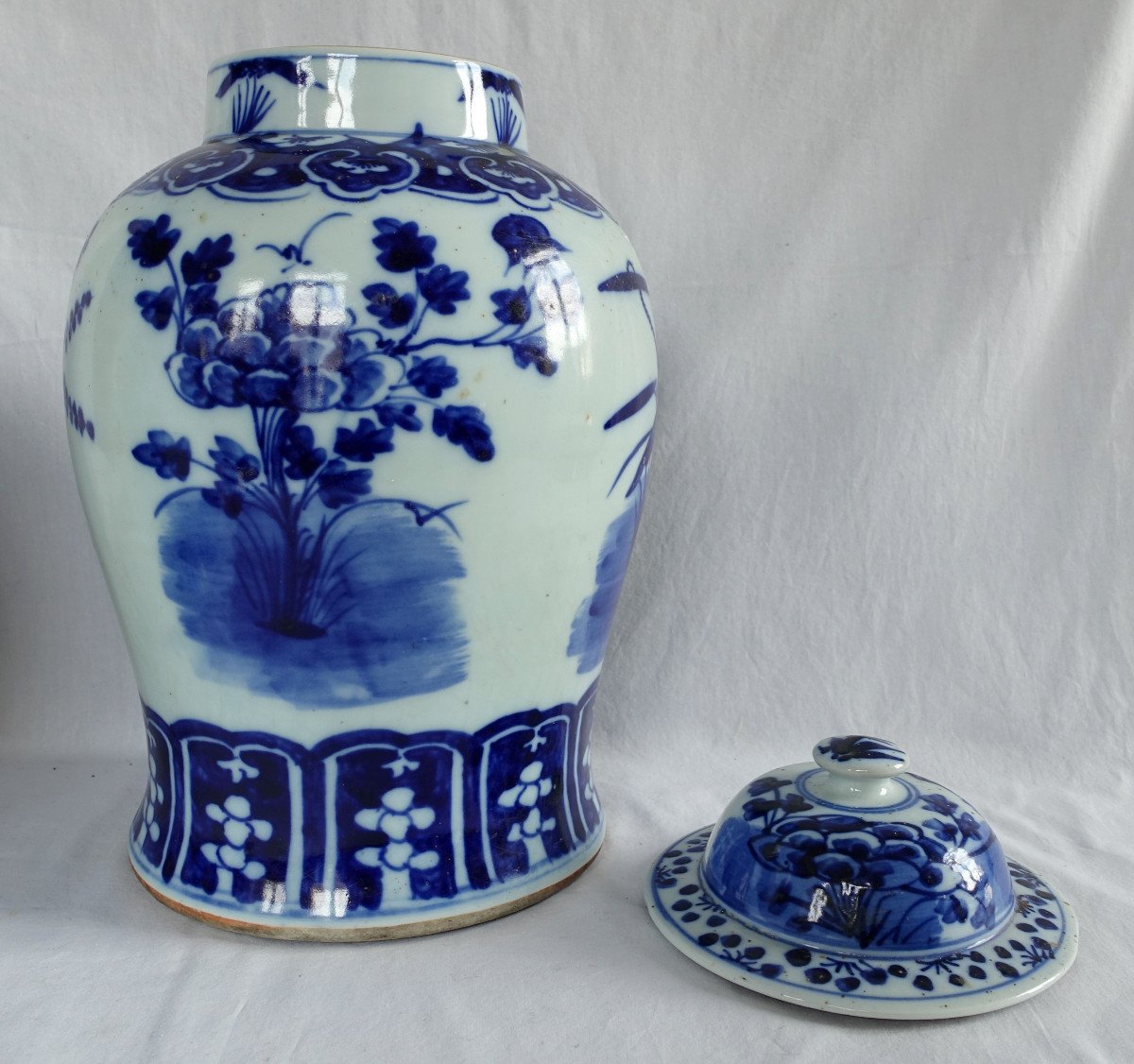 Pair Of Large Hue Blue Porcelain Potiches - Indochina Or China 41cm-photo-3