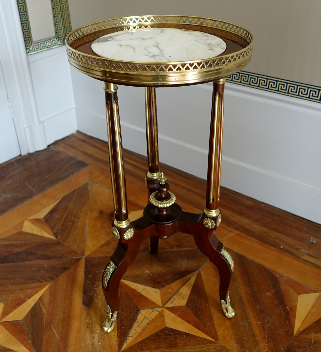 Alphonse Giroux In Paris - Louis XVI Style Mahogany Pedestal Table