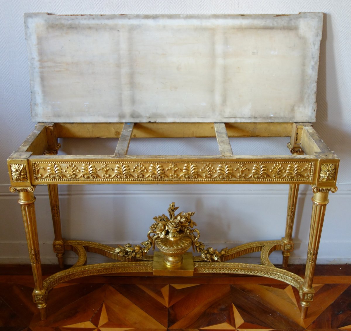 Importante Console En Bois Sculpté Et Doré d'époque Louis XVI Attribuée à Georges Jacob-photo-6