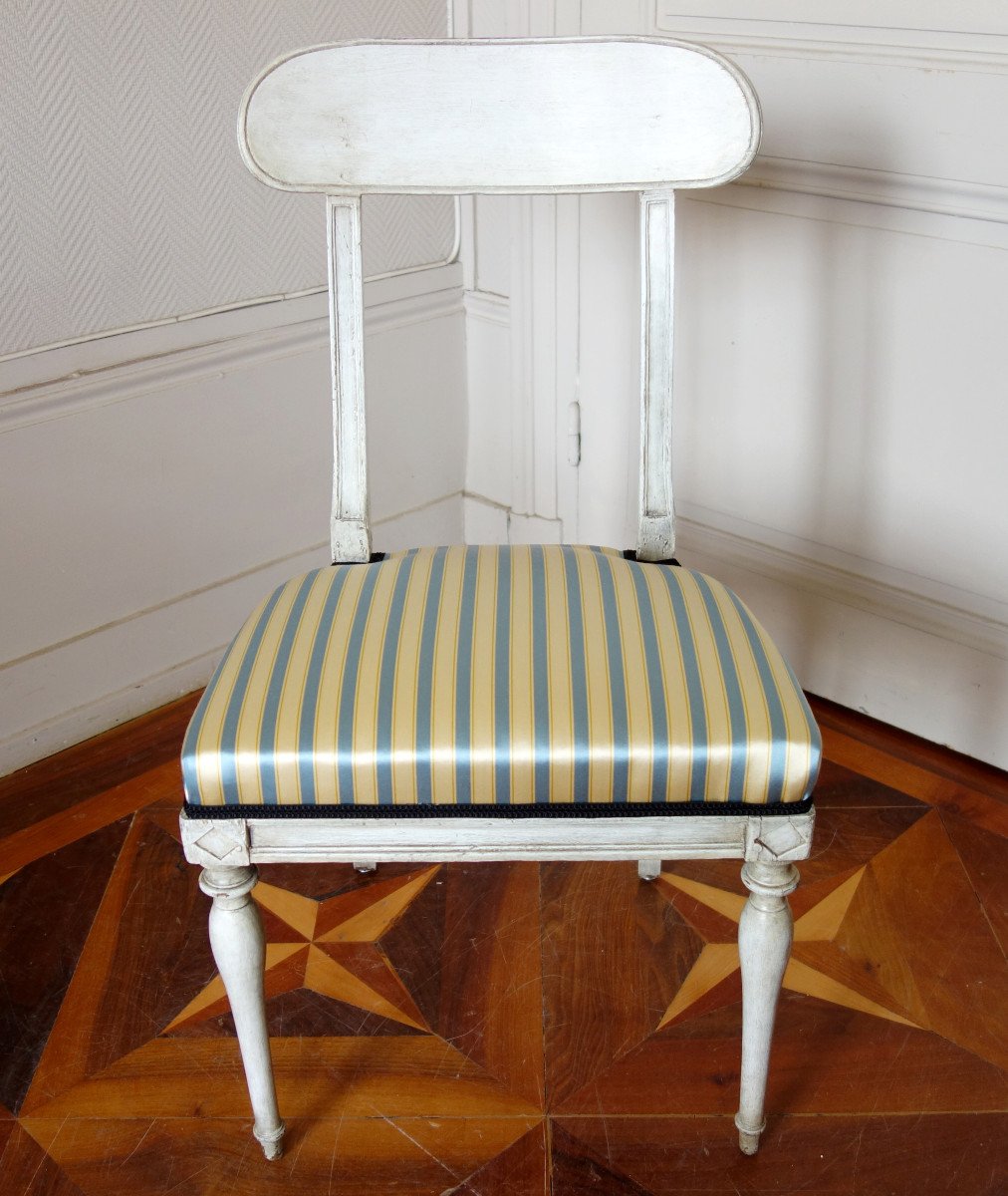 Paire d'élégantes Chaises à l'etrusque d'époque Directoire Dans Le Goût De Jacob-photo-3