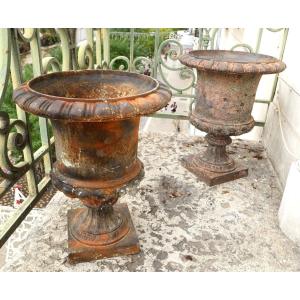 Paire De Grands Vases Medicis d'Ornement De Jardin En Fonte, époque XIXe Siècle - 44cm