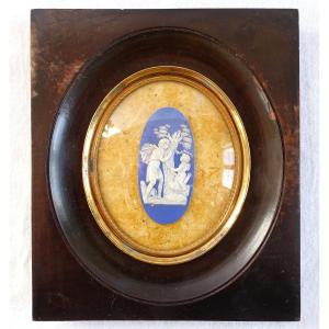 Miniature scène mythologique Wedgwood bleu Sur Fond Faux Marbre jaune - 19e Siècle