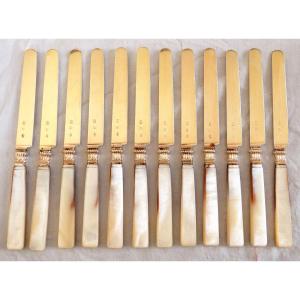 12 Antique French Mother Of Pearl & Vermeil Knives, Early 19th Century - Circa 1820