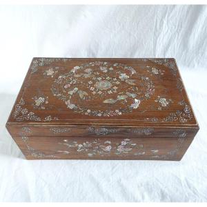 Indochina - Large Rosewood And Mother-of-pearl Marquetry Box - 19th Century