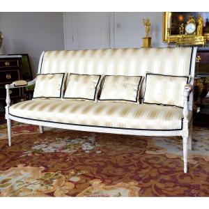 Directoire Period "clothes Throw" Sofa Upholstered In Lelièvre Silk - 170cm