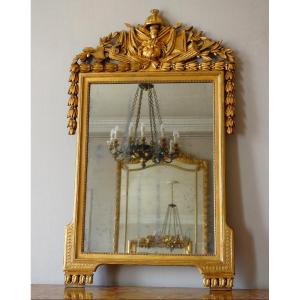 Tall Louis XVI Mirror, Attributes Of Hercules Trophy, Gold Leaf Gilt Wood - Late 18th Century 