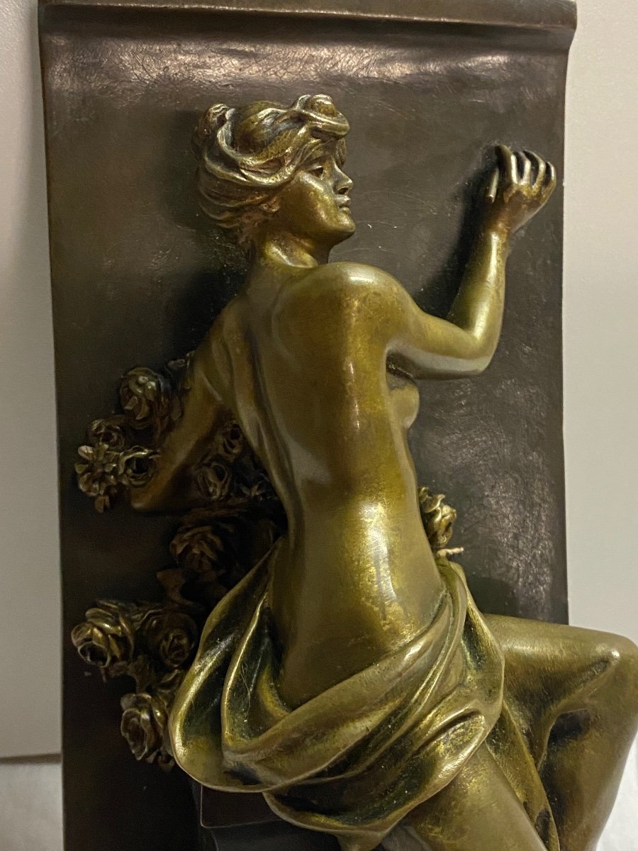 Elegant Woman In Bronze Signed Marcel Debut -photo-6