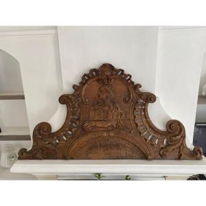 Large Louis XV Woodwork In Light Oak 