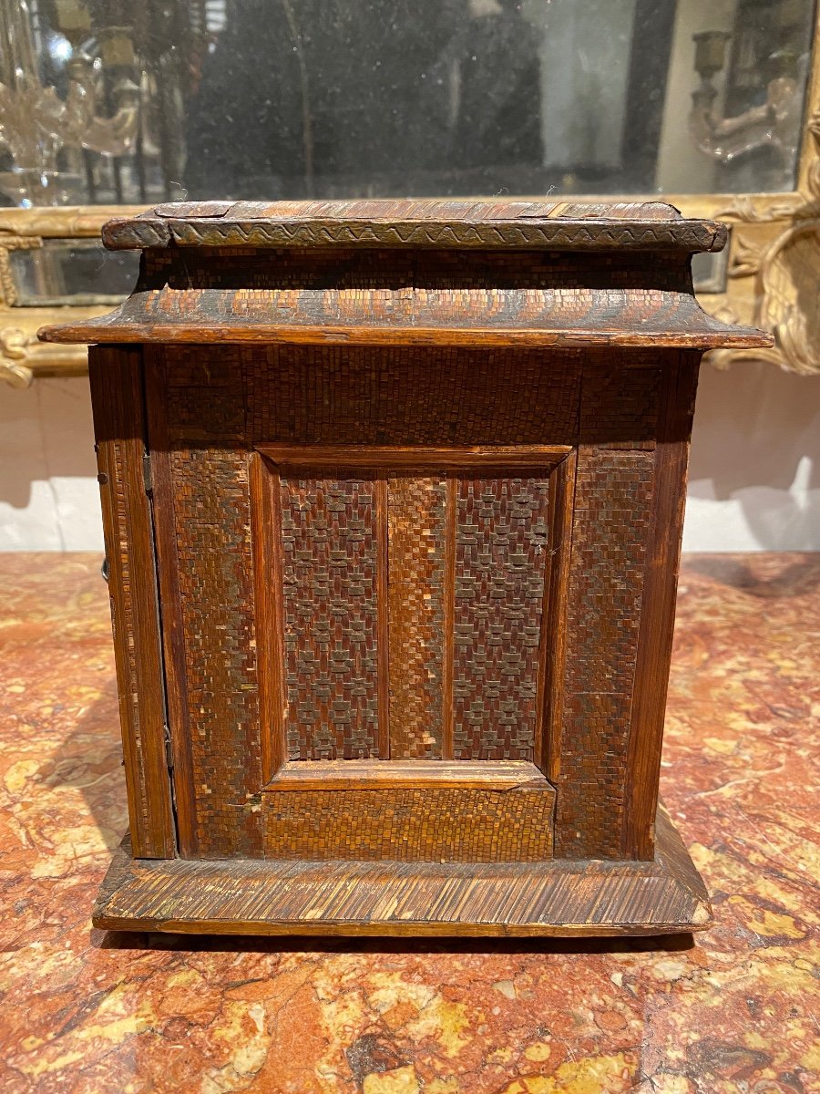 Straw Marquetry Cabinet -photo-4