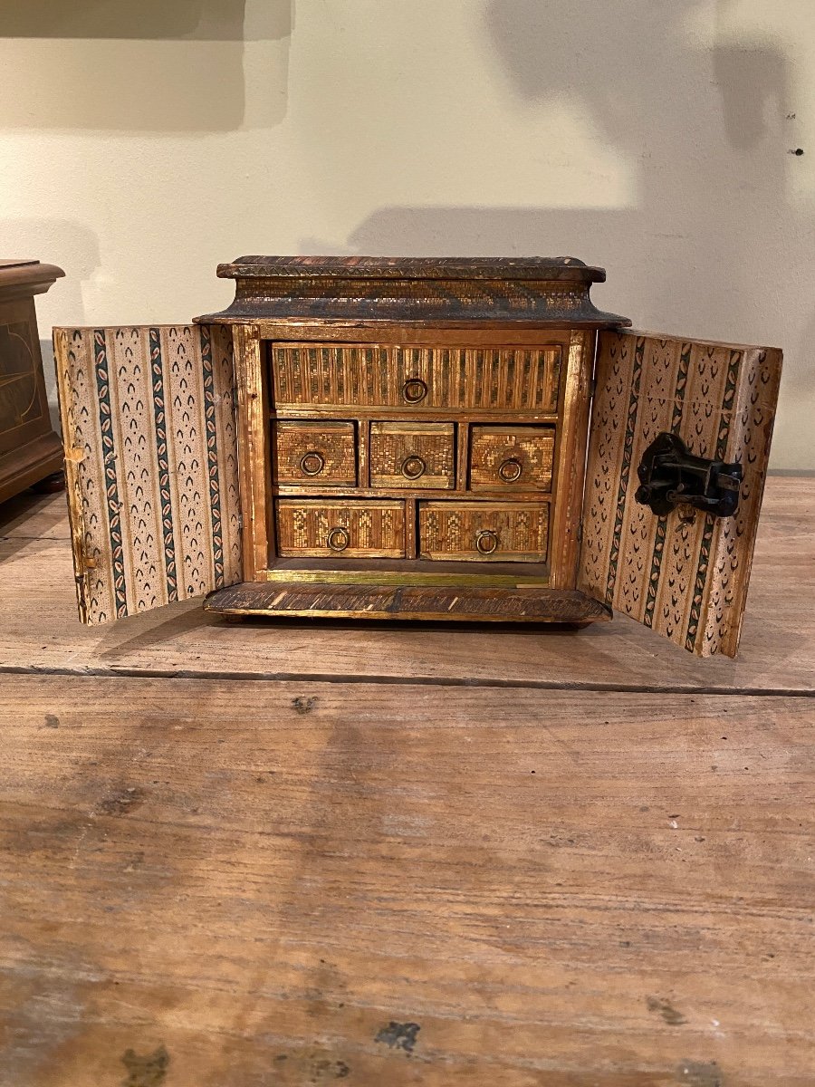 Straw Marquetry Cabinet -photo-1