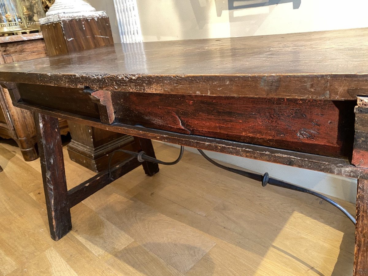 17th Century Table-photo-3