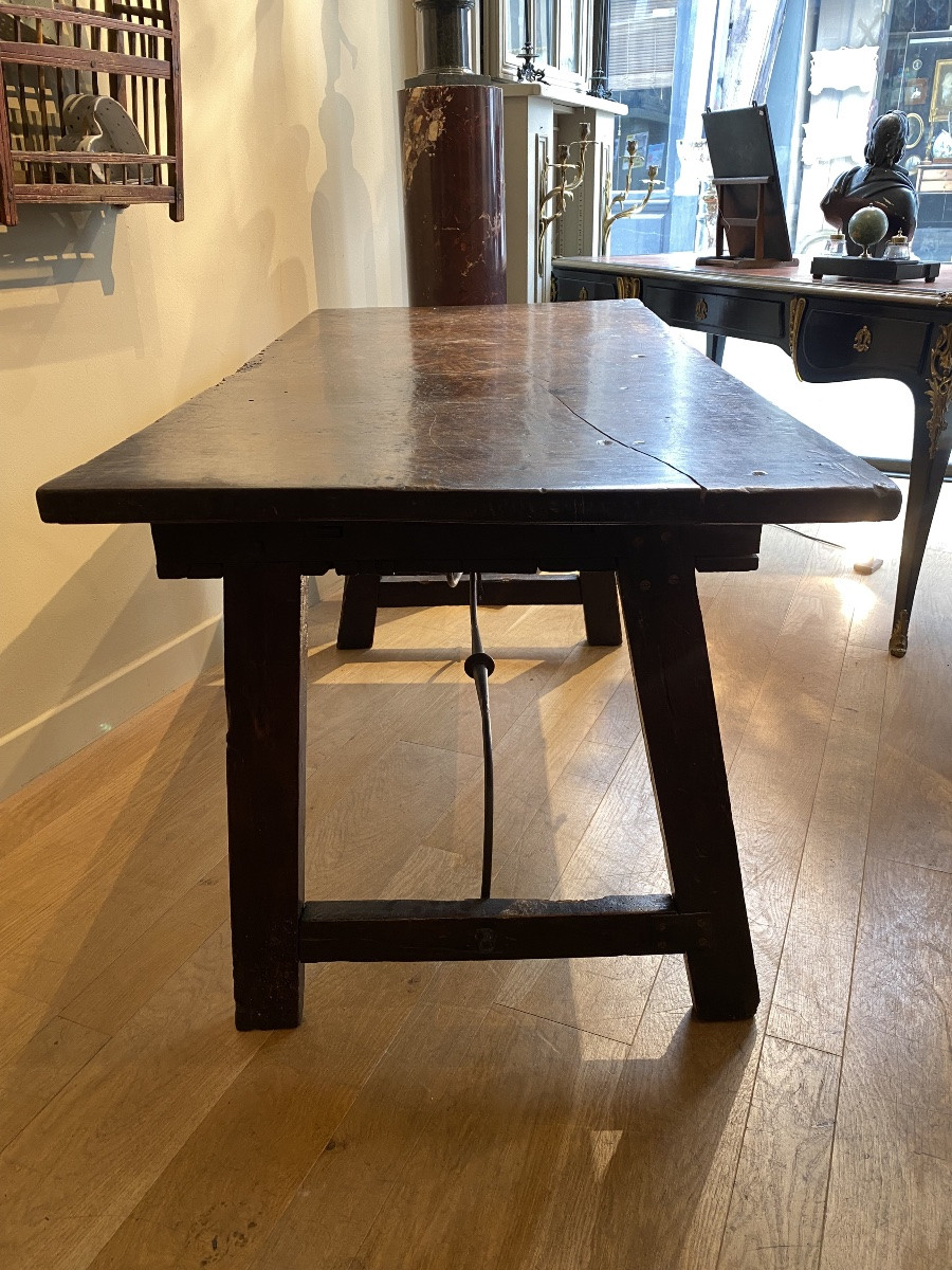 17th Century Table-photo-6