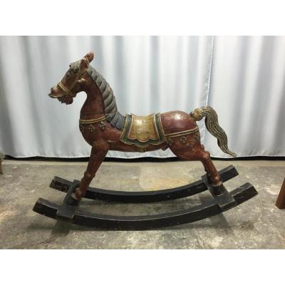 Cheval en Bois