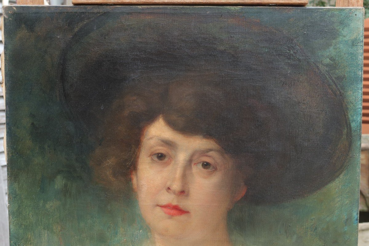 Léon HORNECKER (1864-1924). Portrait de femme au chapeau.-photo-2