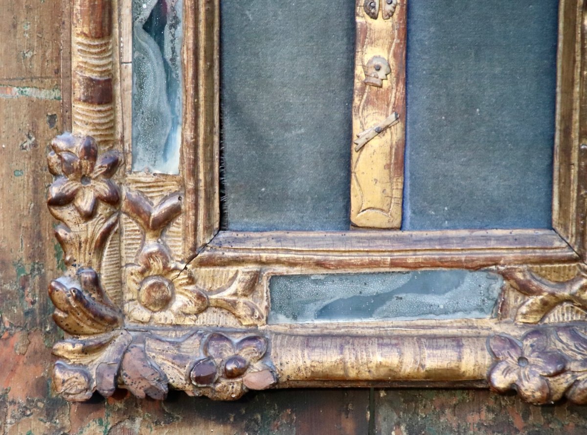 Christ In Bone In A Regency Glazing Bead Frame In Golden Wood-photo-7