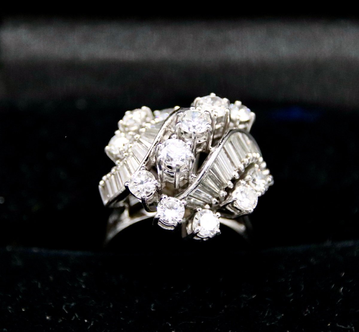 1950s Ring In White Gold Set With Diamonds-photo-4