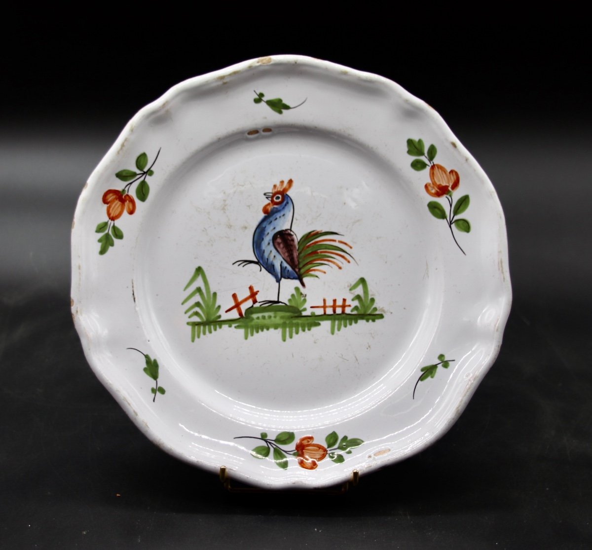 Earthenware Dish With Rooster Decor 