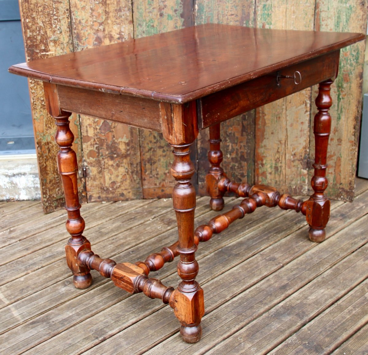 17th Century Rochelaise Table In Gaïac And Mahogany -photo-2