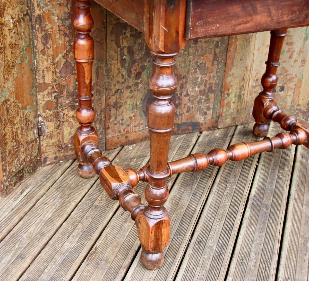 17th Century Rochelaise Table In Gaïac And Mahogany -photo-3