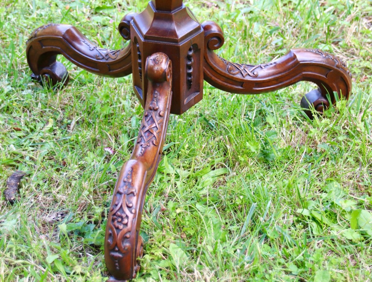 Louis XIV Period Pedestal Table In Carved Walnut With Period Tapestry-photo-2