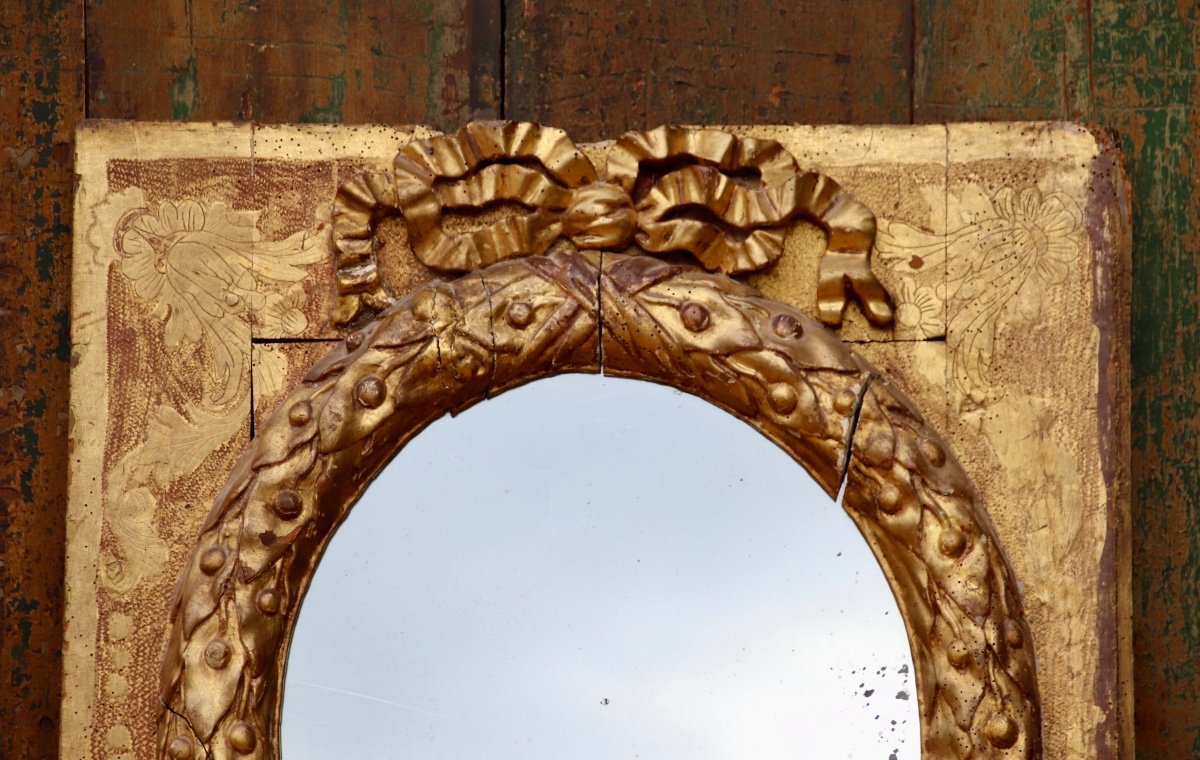 17th Century Oval Mirror In Golden Wood -photo-2