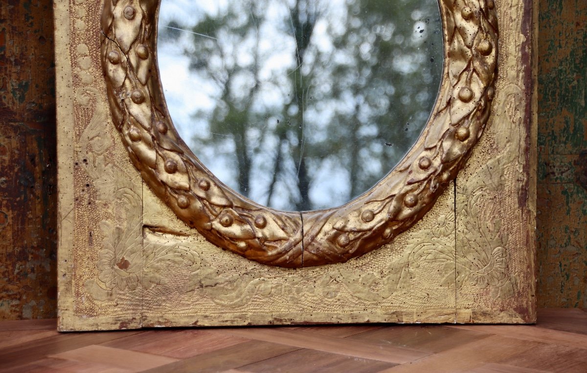 17th Century Oval Mirror In Golden Wood -photo-7