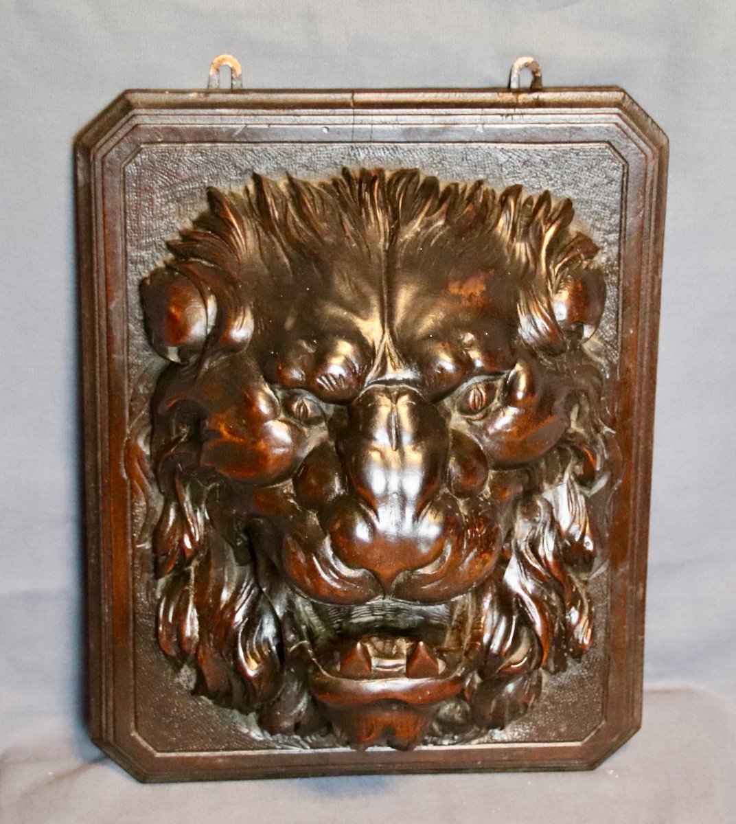 19th Century Walnut Lion Head Sculpture -photo-4