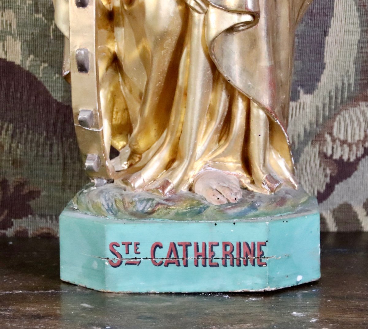 grande Sculpture De Sainte Catherine En Bois Doré d'époque XVIIIème -photo-7