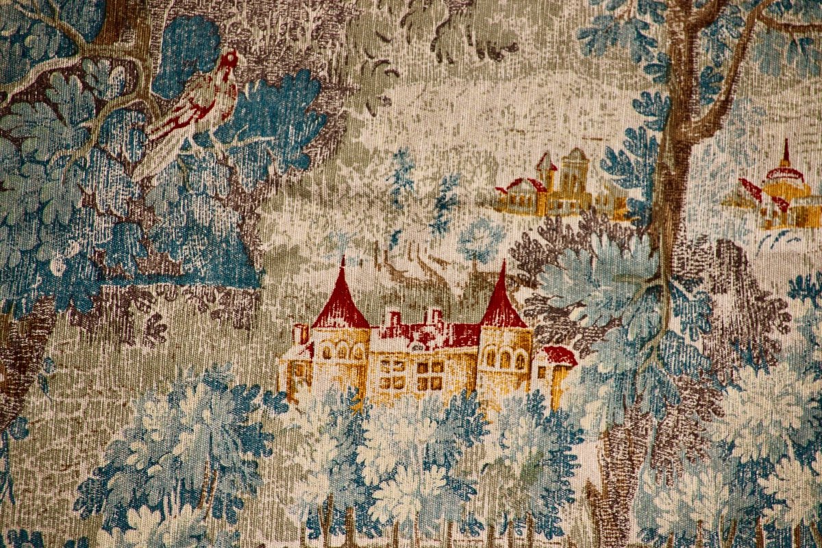 Large 19th Century Tapestry Reproduction Of Flanders Greenery From Decorative Arts -photo-4