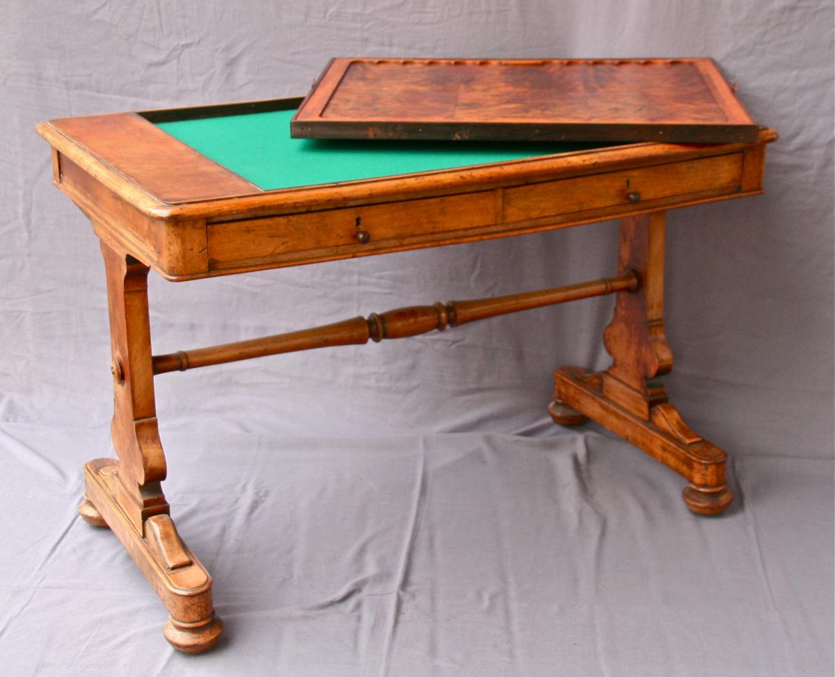 Table XIX English Game Walnut.-photo-1