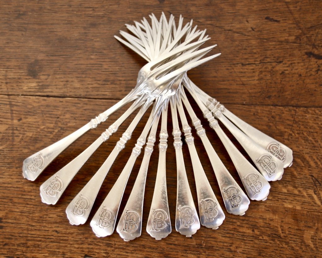 Suite Of 12 XIXth Forks In Sterling Silver From Cardeilhac