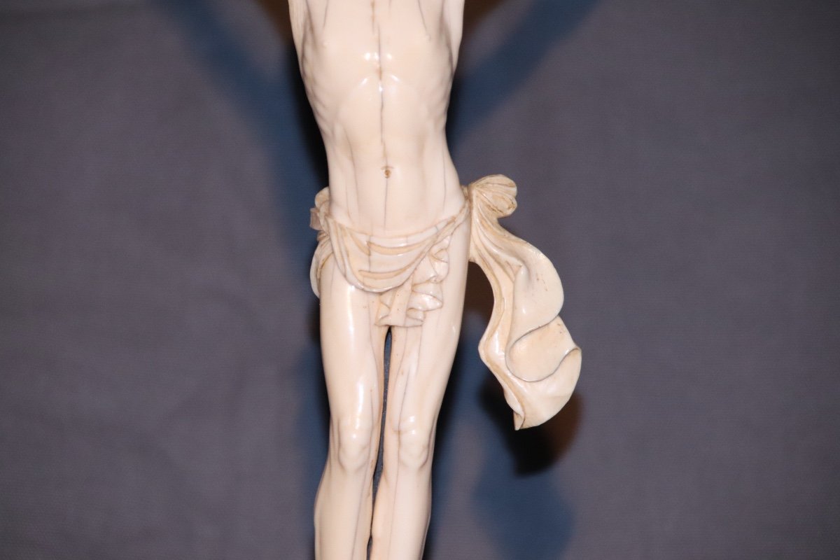 Christ In Cross XIXth In Ivory-photo-1