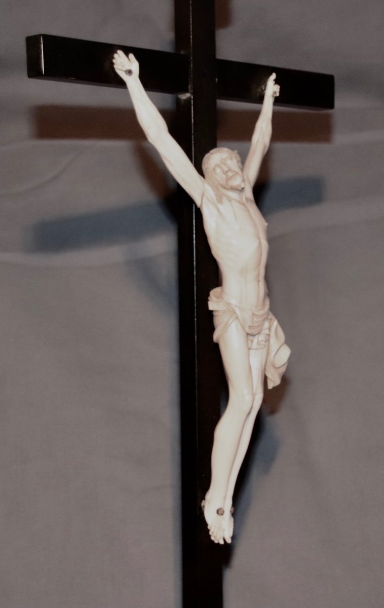 Christ In Cross XIXth In Ivory-photo-3