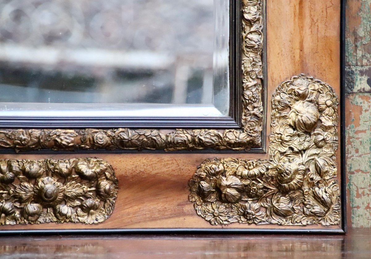 Louis XIV Mirror In Brass And Walnut-photo-5