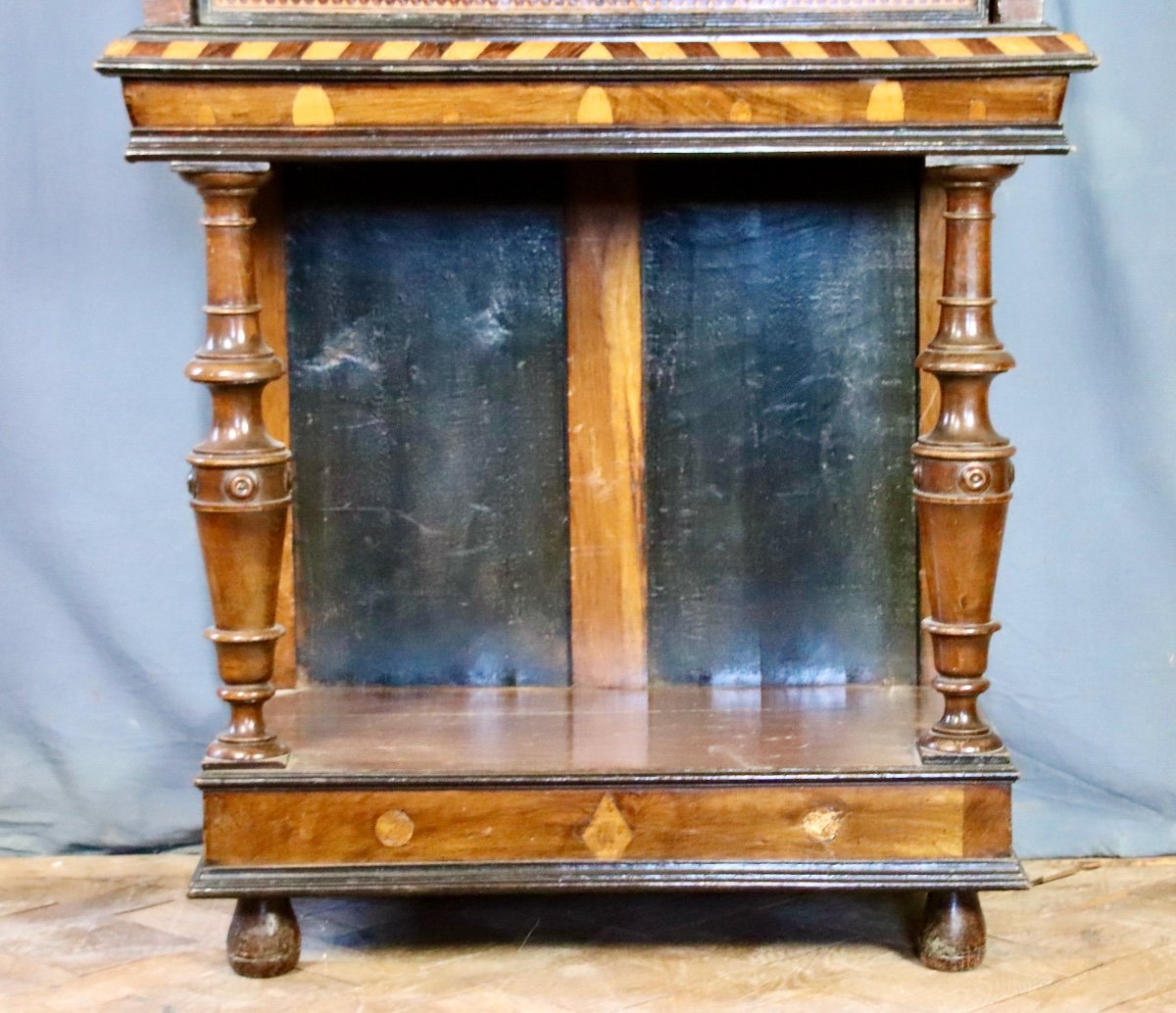 18th Century Walnut Cabinet-photo-1