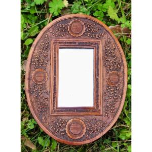 Nineteenth Mirror Frame In Carved Boxwood